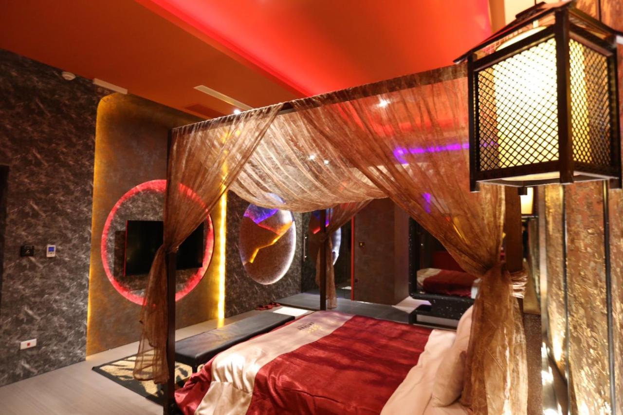 Yosemite Motel - Taiyuan Branch Taichung Bagian luar foto